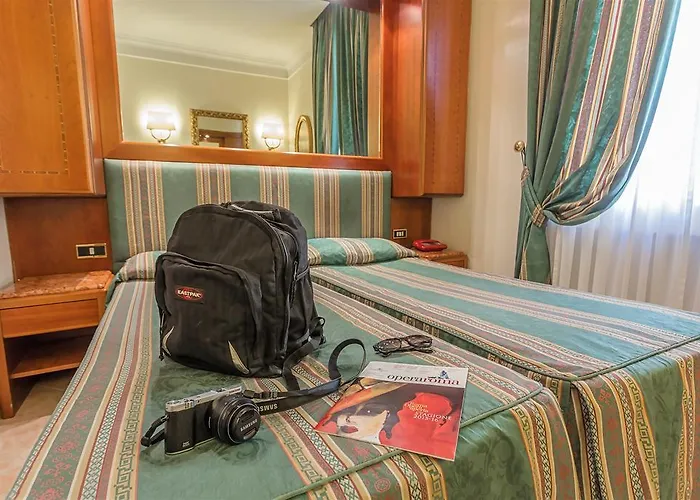 Hotel Raeli Noto Roma